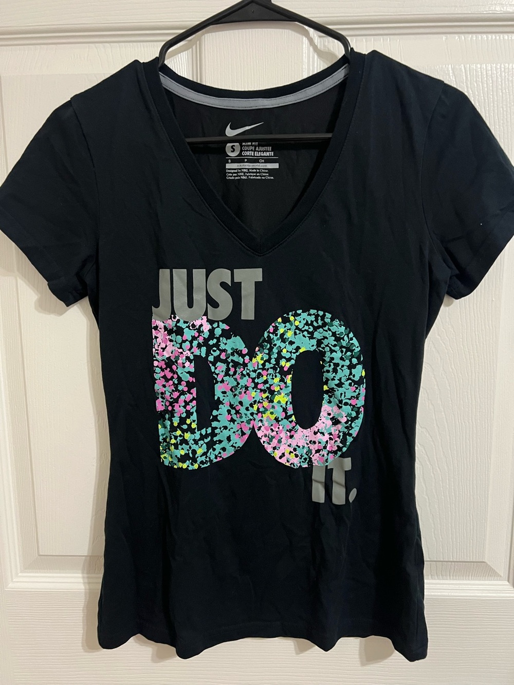 Nike Athletic T-Shirt Just Do It Floral Design
